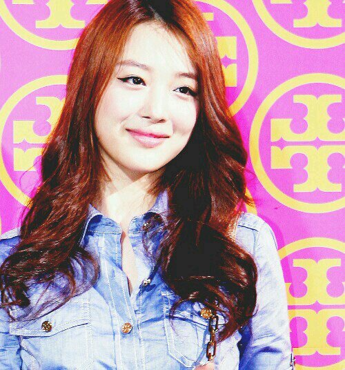 fysull_'s profile picture. Roleplayer of f(x) 설리 a.k.a 최진리