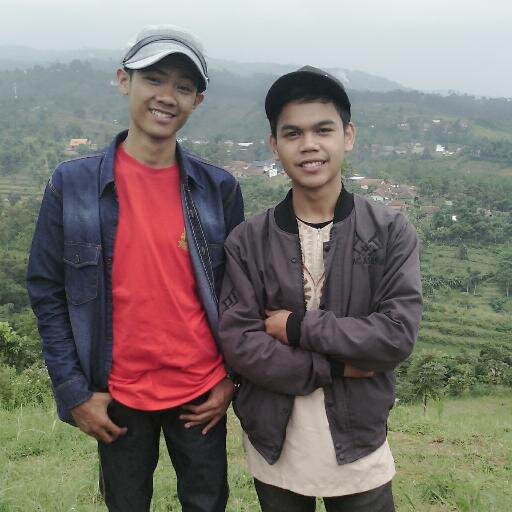 bandung 27 agustus 1996 ana uhibbu ilaik Ya Rosulallah SAW :*
