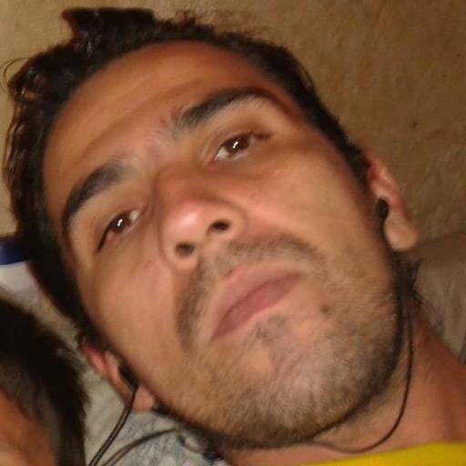 Re1M0n's profile picture. ¿Soy yo o son los demás los que están locos? [@Re1M0n]