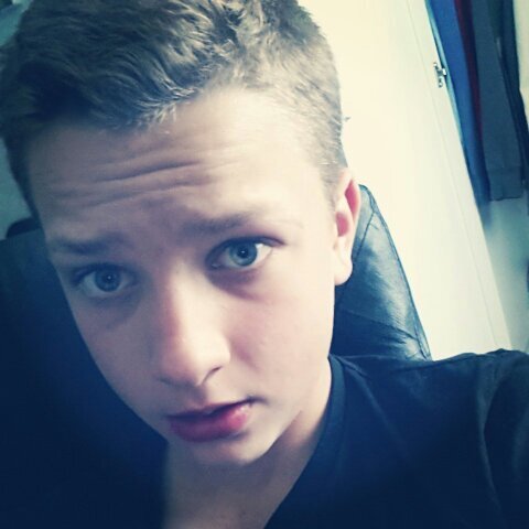 nieuw twitter account gemaakt, compleet zinloos.