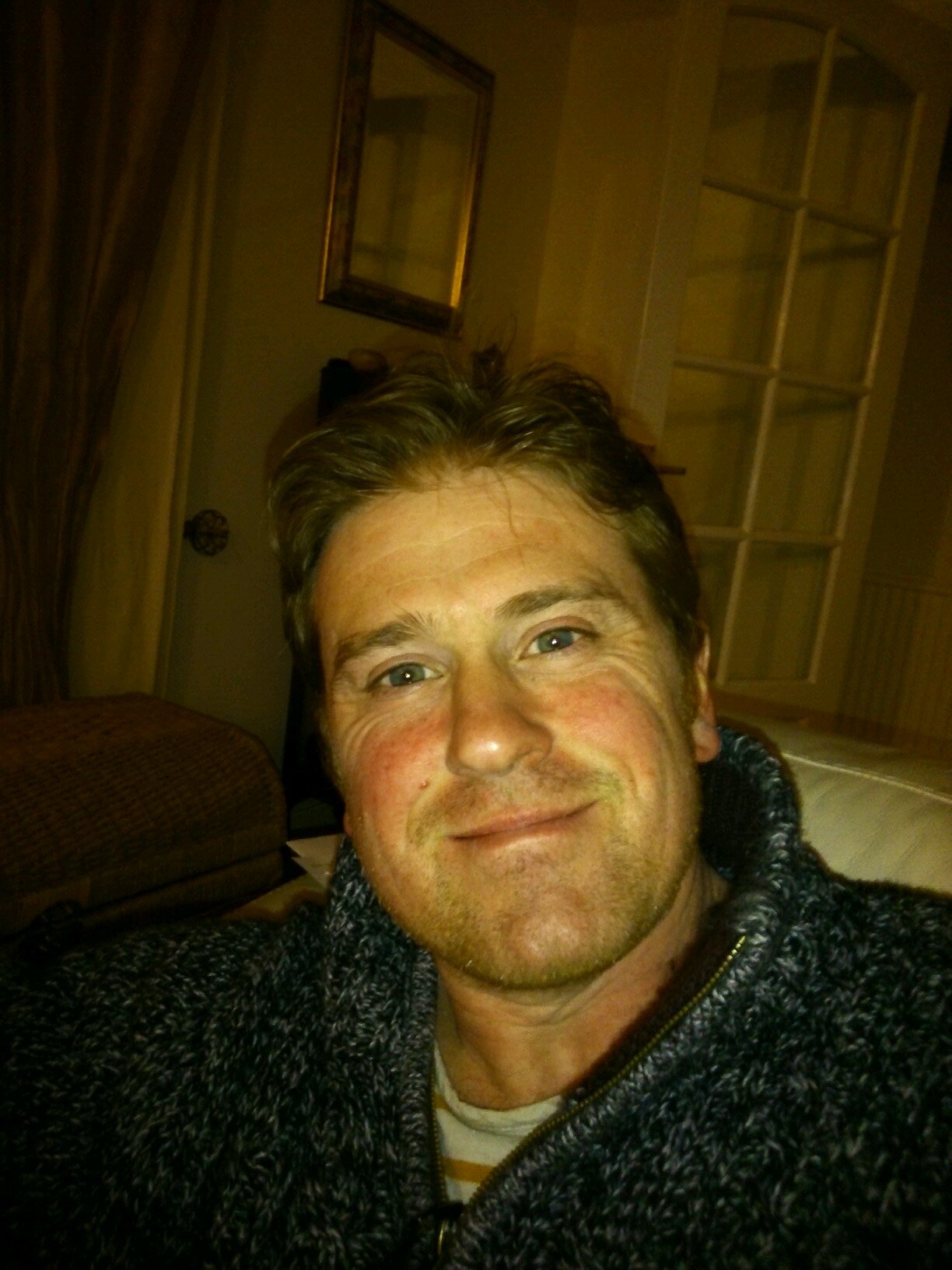 gingeraura's profile picture. Fourty something one time olympic weightlifter ( many years ago ). Now middle of road county darts player. Father of 4, husband to 1. Always love life:-)