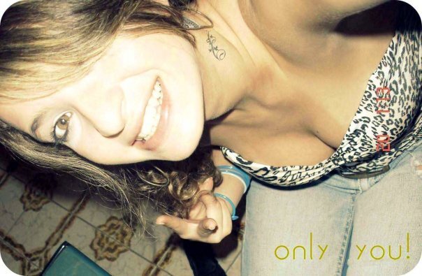 VikiSalens's profile picture. Shopping addict living every moment loving every minute miss my hometown #leesburg