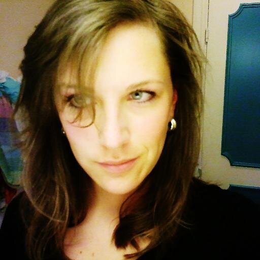 lizrem's profile picture. Aspiring photographer. Music is my air, and my thoughts are completely random. Life is too short to wait.