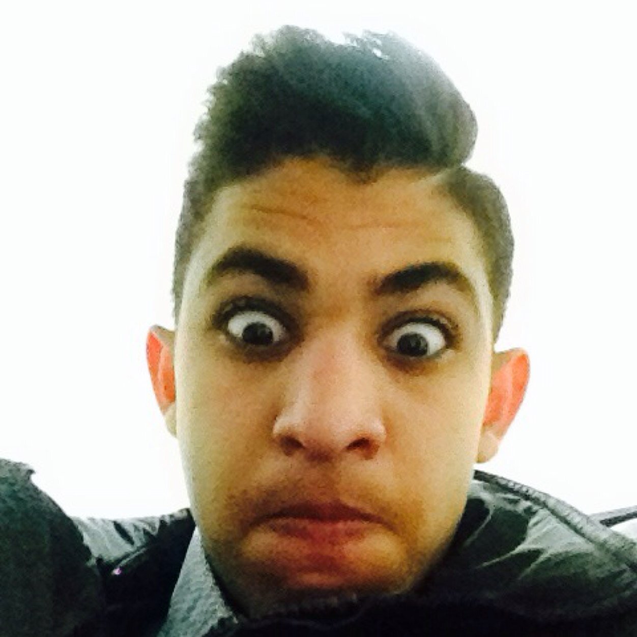 YoussefEbrahim1's profile picture. If you're reading this, we're dating.            Instagram: youssefebrahim