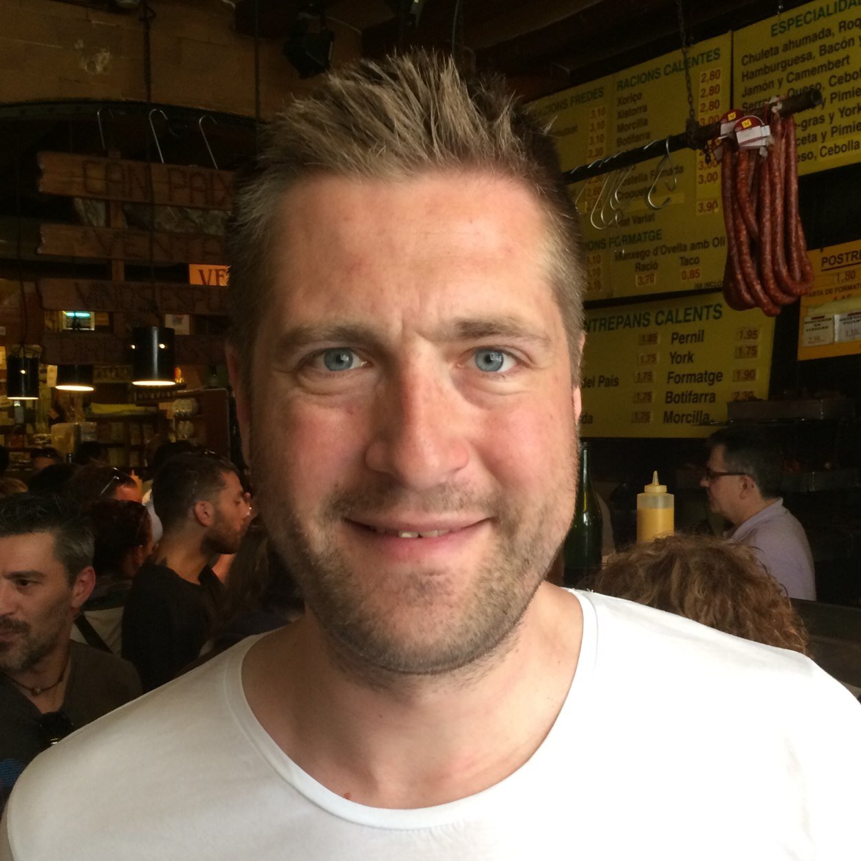 Supply Chain Expert  //  Demand Driven  //  1. FC Köln  //  Referee