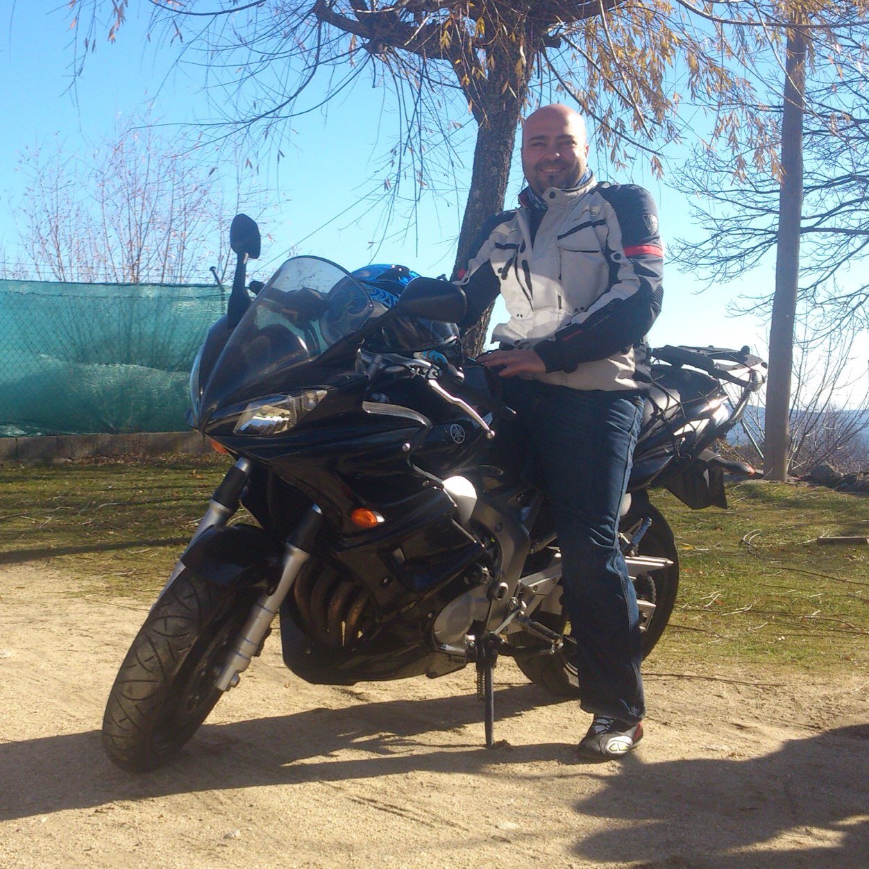 elmeli's profile picture. 