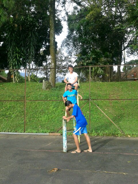 cmlsjt's profile picture. Allah SWT is my god , Muhammad SAW is my prophet | 52'13|Fifotredici.| 50'16shs |XIPA-2 | XI IPA 4 |