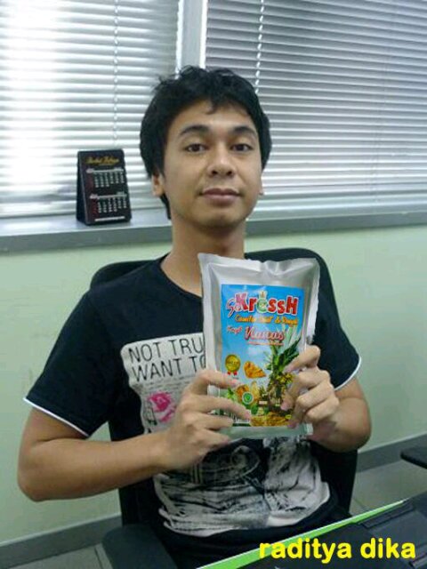 Reseller Kripik buah Malang 08561743811 / 26BF64D4 - ikrimapermana@gmail.com