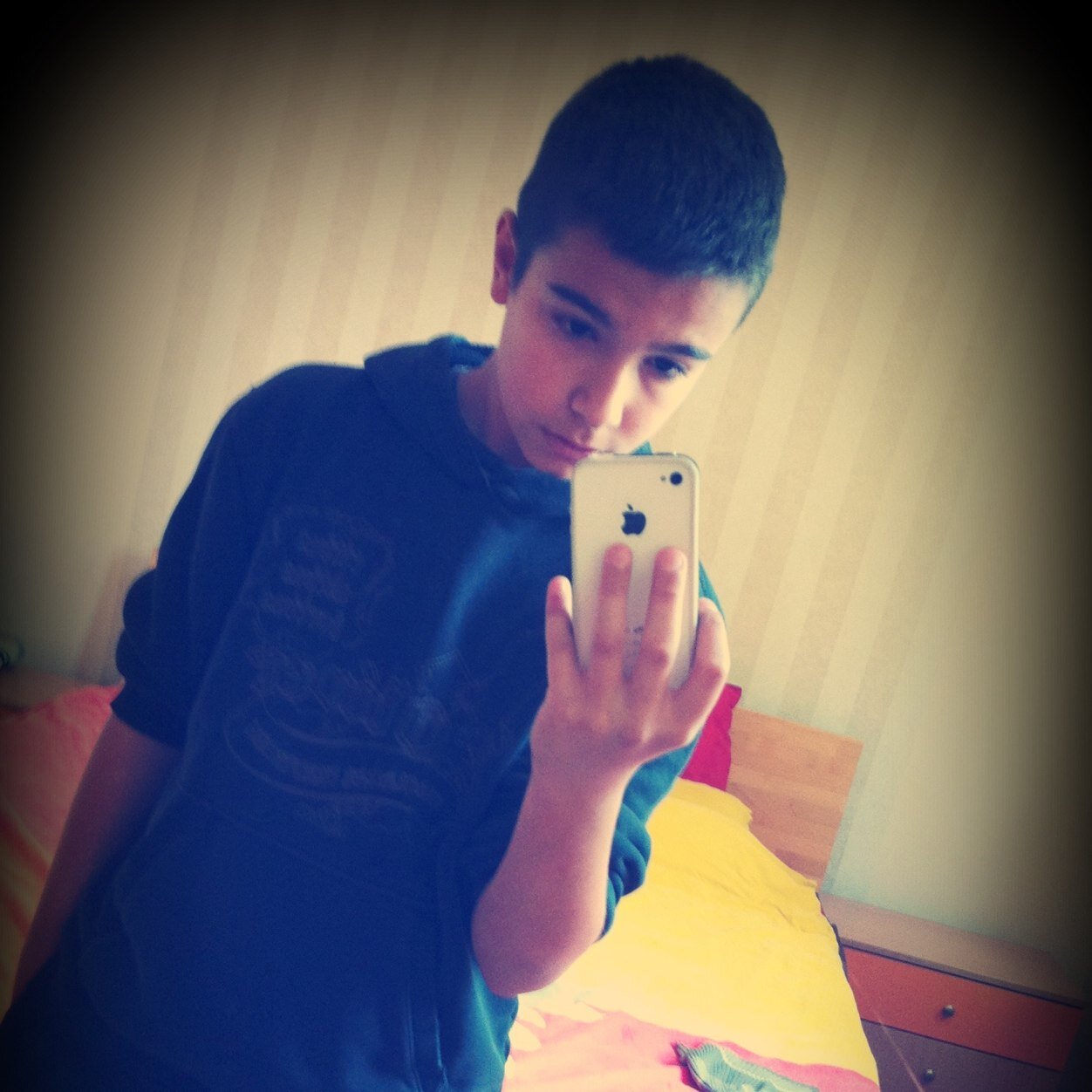 I follow you,you follow me back