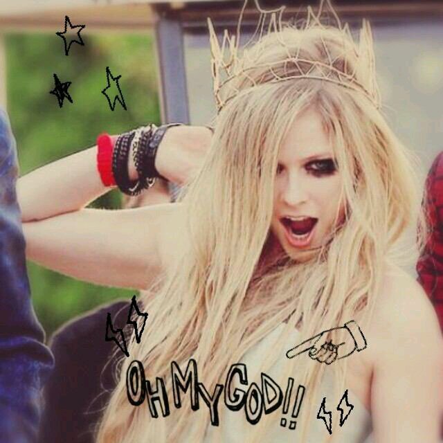 17yo. I'm Little Black Star,Swifty and Smiley♡♡ AvrilLavigne/Taylor Swift/Miley Cyrus/P!nk/Green Day/SUM41/The Black Eyed Peas Big Love.