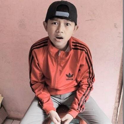 RizkyMoonzPjrt's profile picture. *○Ayudia↑_Φ±  Is Number Öne_Ö(Mentions)ÖWaNiEuN*
^Don lego^._)