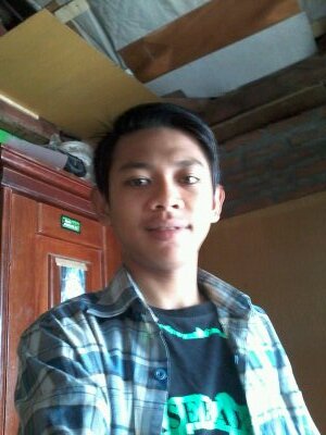 billy_vaz_quez's profile picture. singel enjoy aja