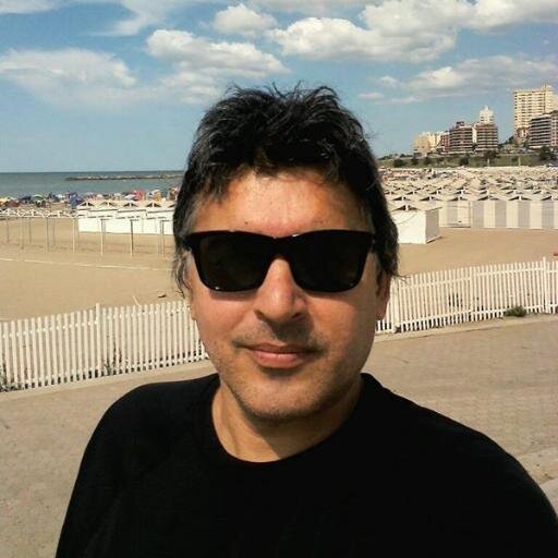 diseñador  de iluminacion  desde 1986