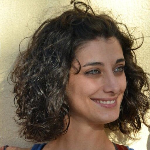 esthernandez24's profile picture. 