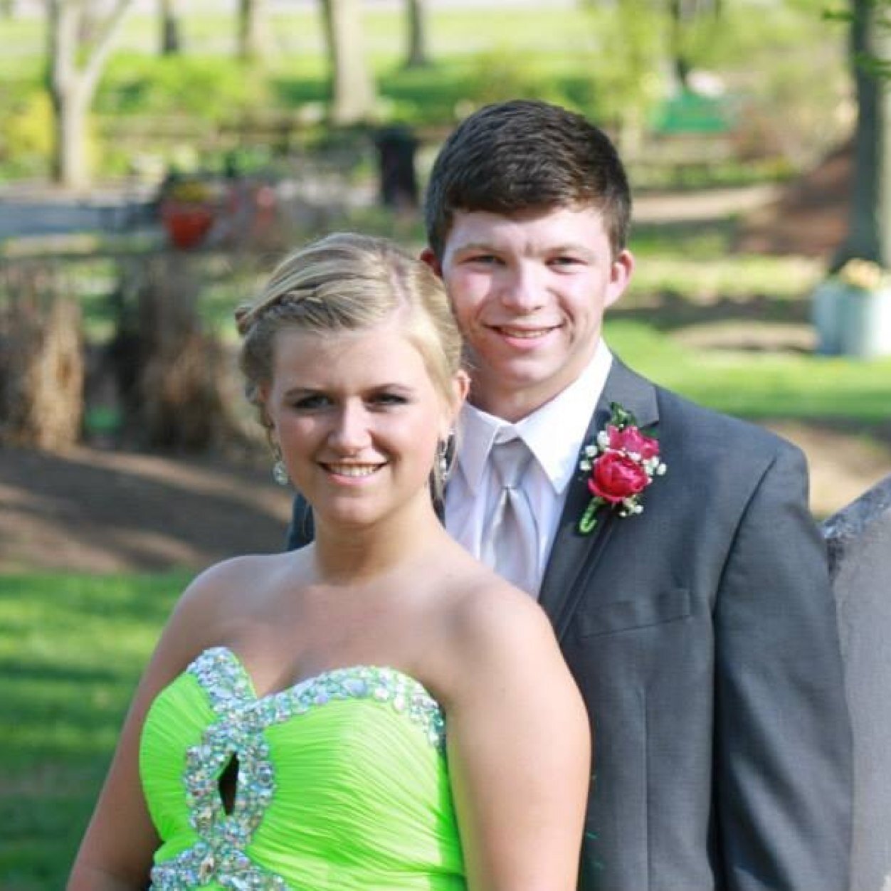Senior. Heritage high school. 19. Kaylie Lusby is the love of my life.