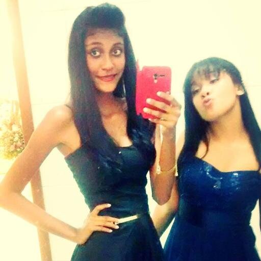 yaneribeiro1's profile picture. 