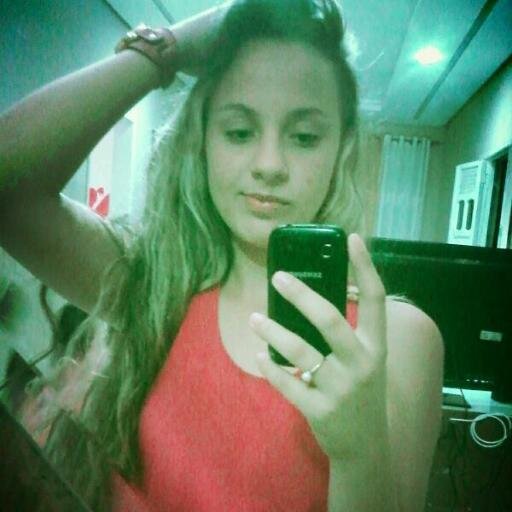 Desapega : você não é obrigada a aguentar mentiras , desculpas , ou eu te amo falsos.
16 aninhos, ariana, apaixonada ´por moda e maquiagem !