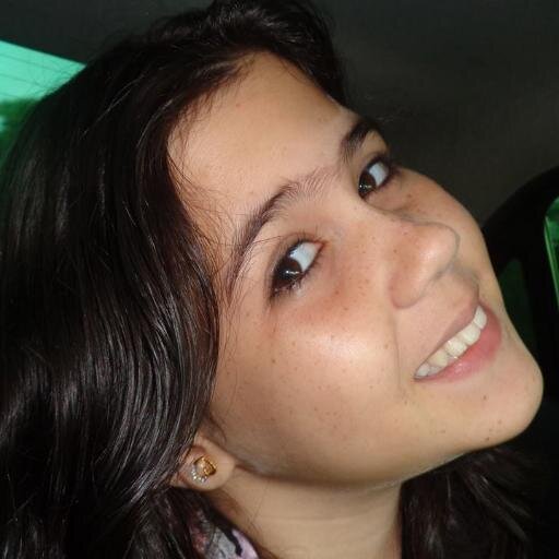 Oi,sou blogueira,tenho 11 anos,amo musica,e me sigam no meu canal do youtube.. Beijos