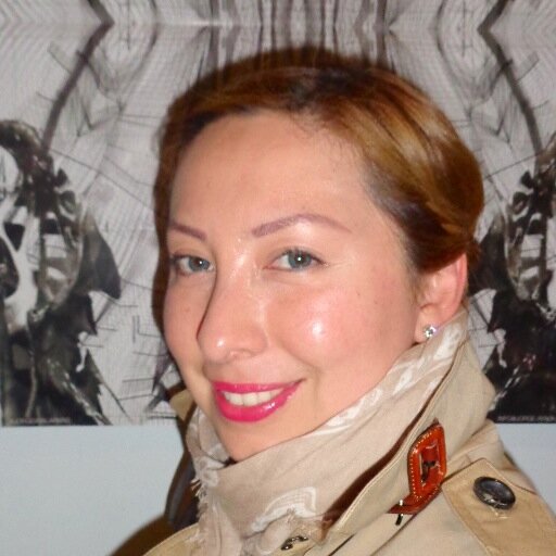 Architect/Painter;
 Citizen of the world &
 Mexicana de hueso colorado