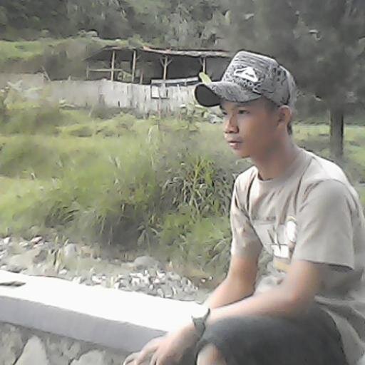 yang lalu biarlah berlalu..
dan kini saat'a membuka lembaran yg baru.. :) :)
