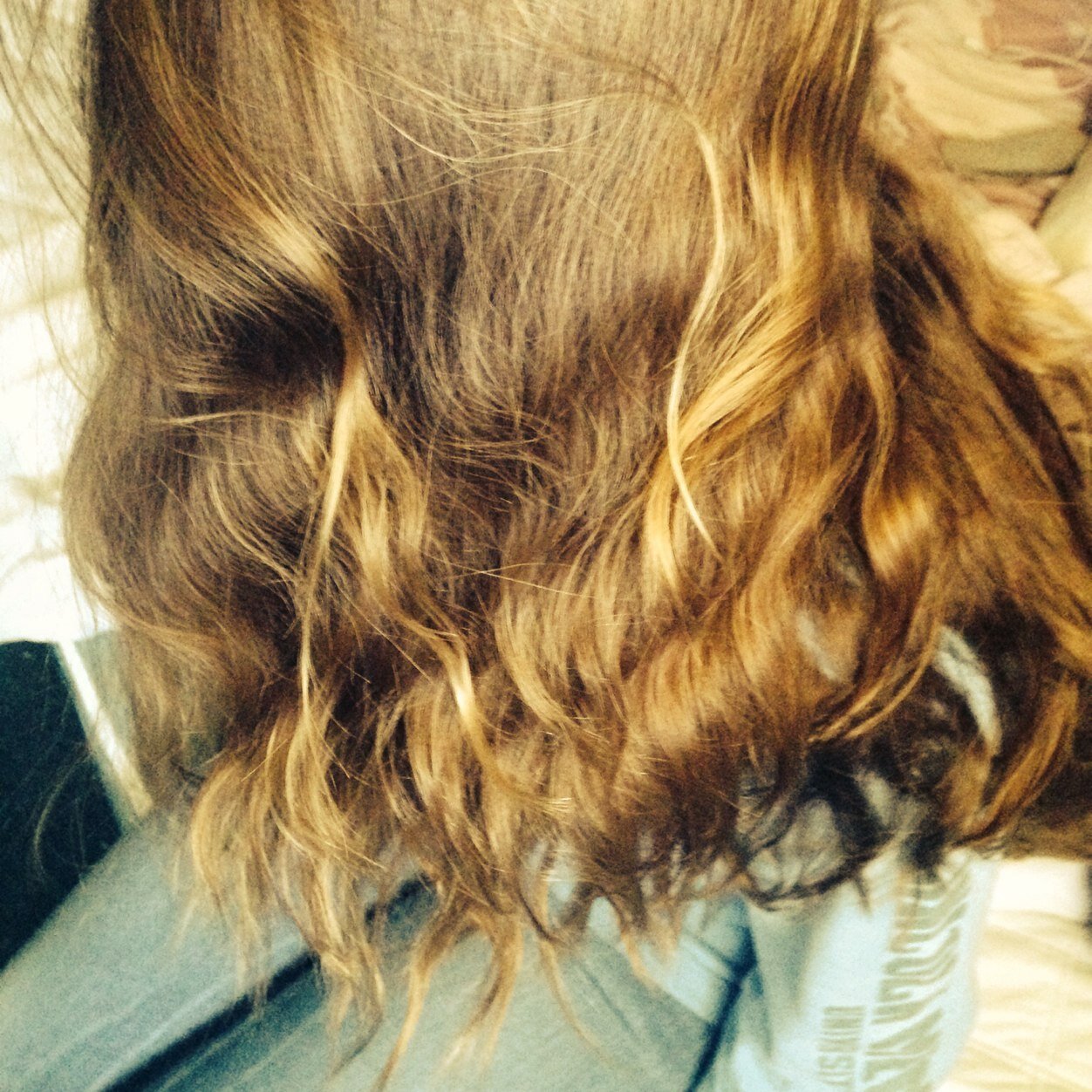 Unperfectionnn's profile picture. Anonymous Twitter Account.