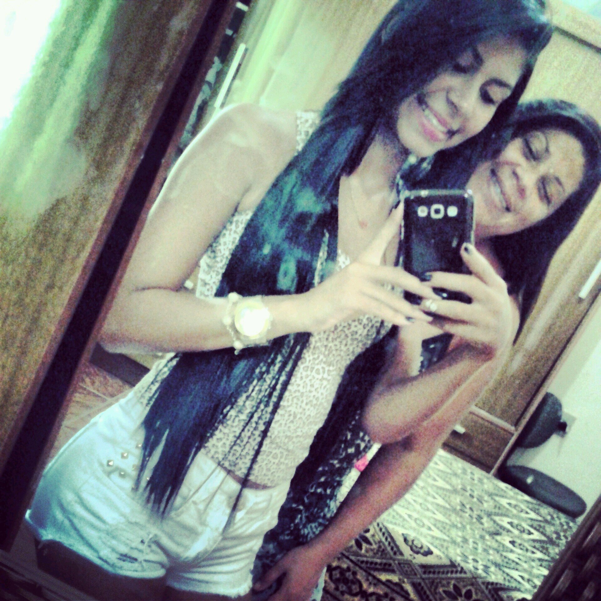 Queira viver, viver melhor, viver sorrindo e até os cem. Tô feliz, tô despreocupada, com a vida eu tô de bem.