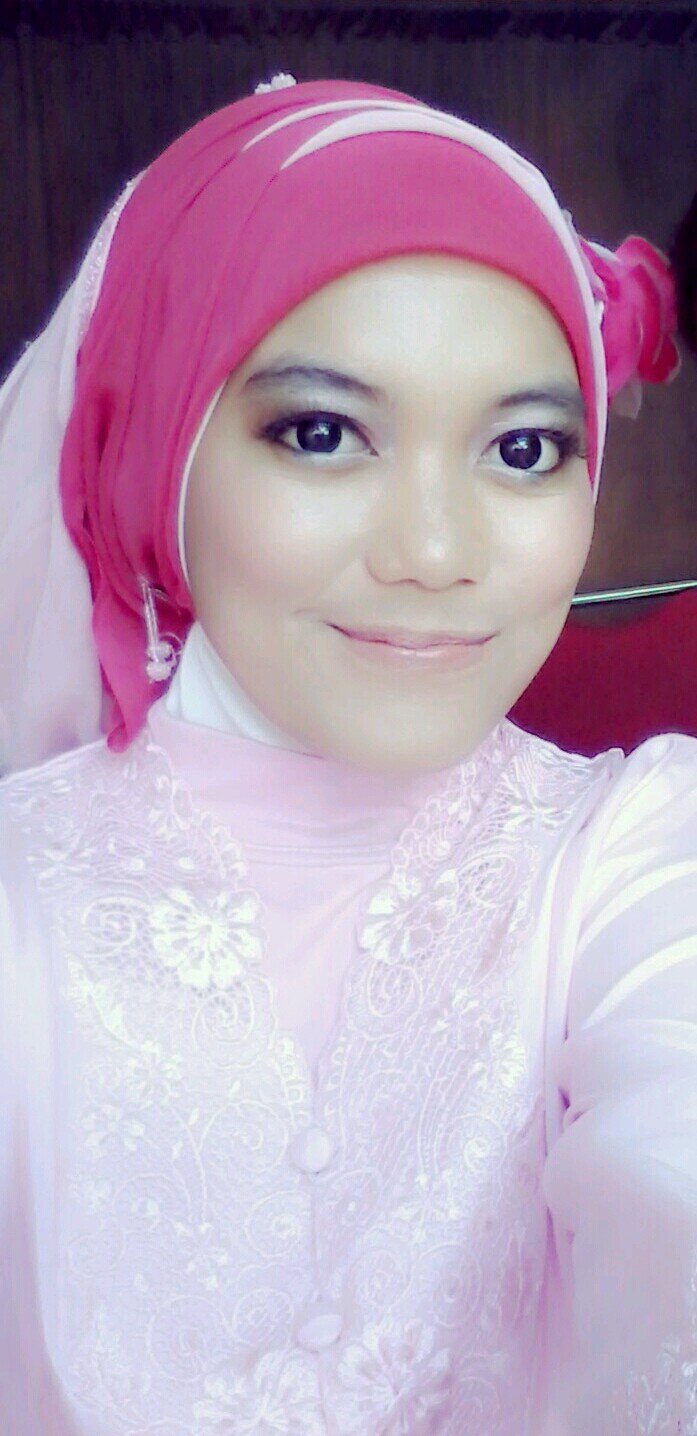 nissaharmony's profile picture. young lady on fire.wife.music lovers