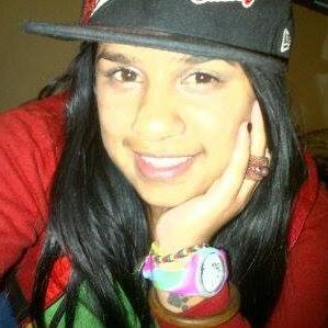 Licenciada en Administración, Amo a mi Famy, love Rasta =) 


Paz y Amor