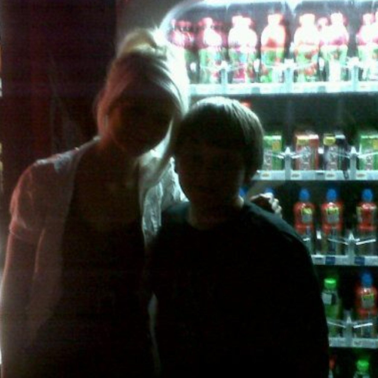 McGregg10's profile picture. Playes cod and a game / Suicide silence asking alexandria bring me the horizom