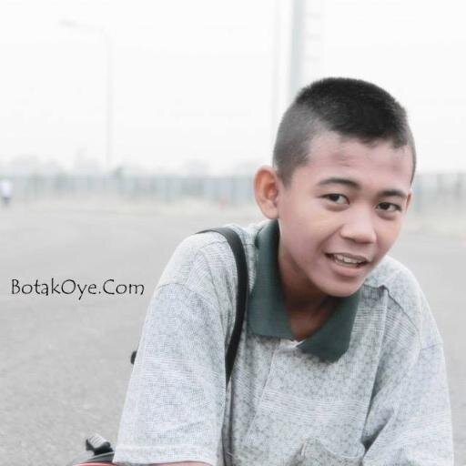 Follow ya| » |Mention for Follback| » |Pasti di follback| » |12 April 2000 » please wait ,,,,,,,|