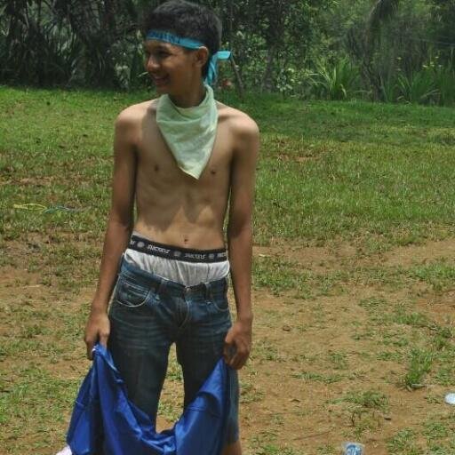 KangKetoprakID's profile picture. mengulek dalam talenan berbentuk love, mengolah bumbu bumbu cinta, mendorong roda roda cinta. dalam sepiring ketoprak bermakna ketulusan cinta.