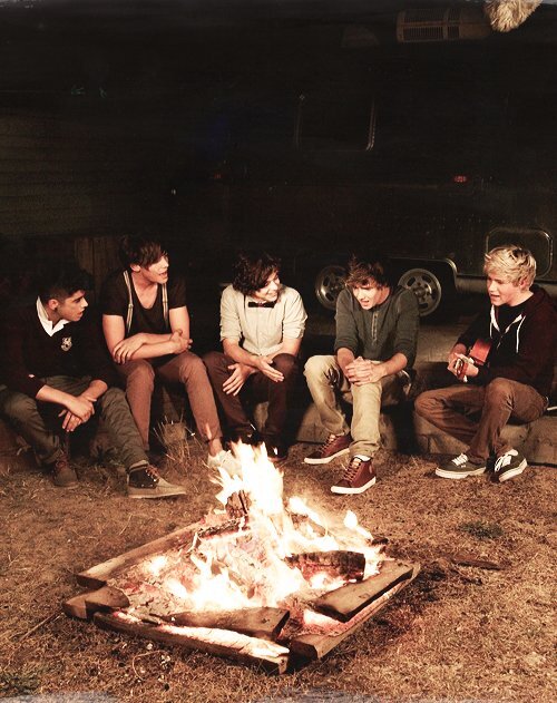 ONE DIRECTION.