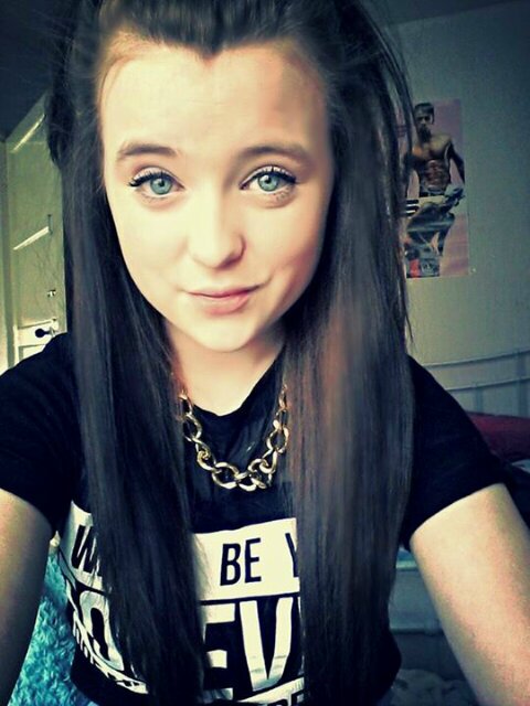 Follow my other account; @gee_forster16