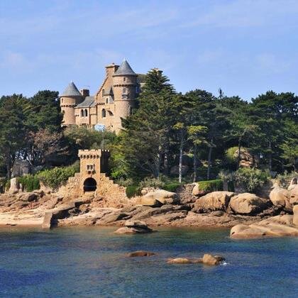 Lagadec22's profile picture. Breton Français, gaulliste convaincu contre le fédéralisme.