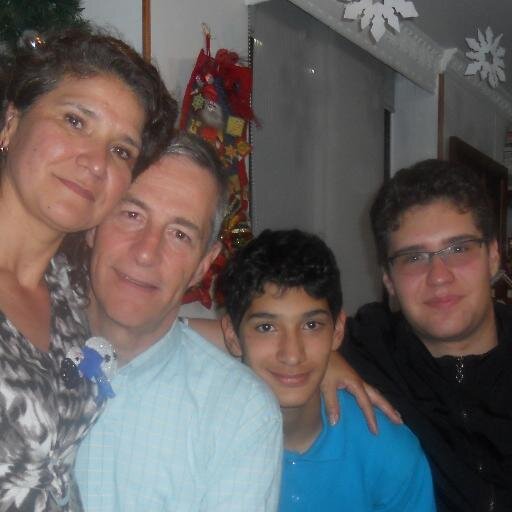 Serving the physically challenged of Colombia. Husband of Elsa Maria Caro Suaréz and father of Emanuel and Daniel.