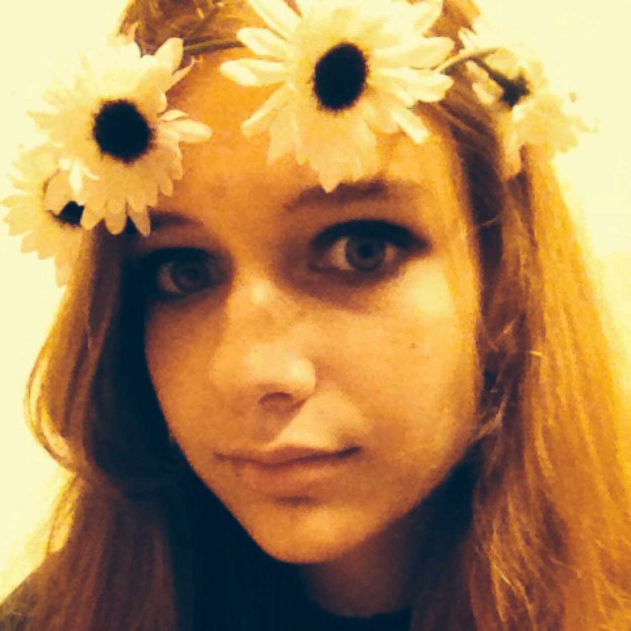 rebekahl589's profile picture. Hiya. My names Rebekah and I love to sing and draw and watch youtube videos. I also like to talk so direct or indirect me :)