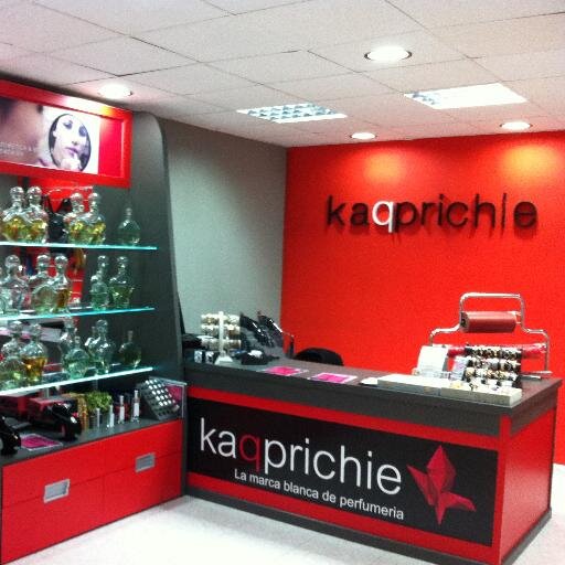 kaqprichiejido's profile picture. LA MODA MAS ACTUAL EN COMPLEMENTOS Y PERFUMES. PRODUCTOS 100% ESPAÑOLES. CALLE LOBERO 32.