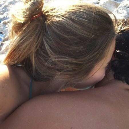 Já que nada nos salva da morte, que o amor nos salve da vida.
