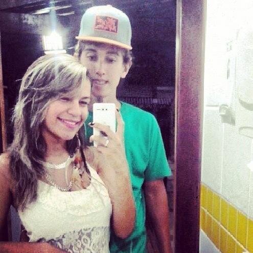 te amo gato / karol aqui :*