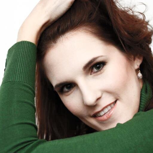 LenaCossey's profile picture. Zelfstandig Makeup Artist, stijlconsulente & Personal Shopper bij The Make Over - Visual Merchandiser bij Lola & Liza