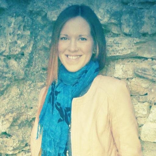 Anne_Madara's profile picture. Veltīgi apsēsties, lai rakstītu, ja nekad neesi piecēlies, lai dzīvotu. (Henrijs Deivids Toro)