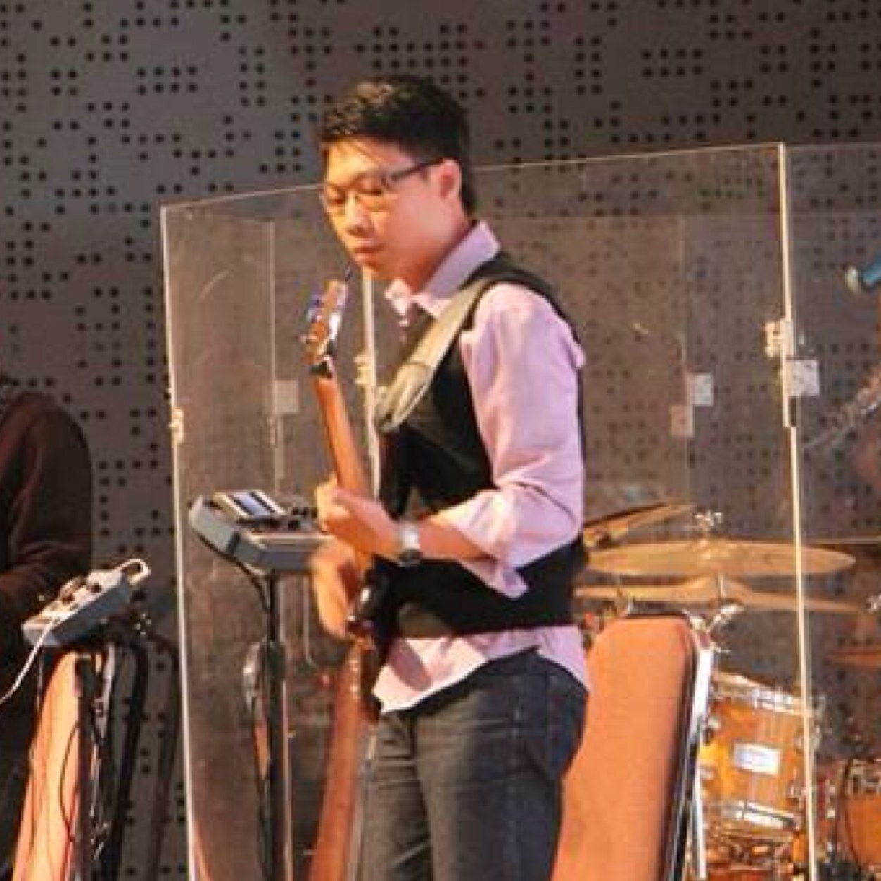 hendrybassist's profile picture. 