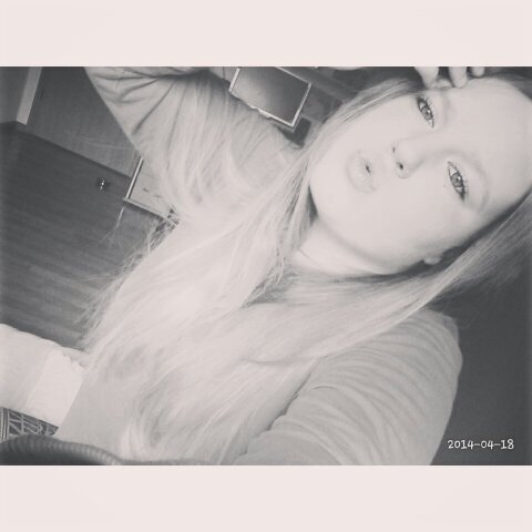 -15 years old(: -Belieber.Forever *-* - The one person that always can put a smile on my face is JUSTIN ♥ ♥ ♥ ♥ ♥