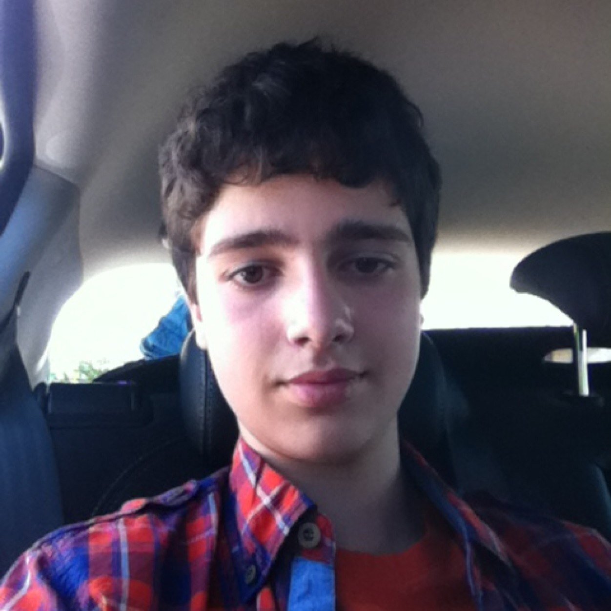 aller voir la chaine:Sur youtube