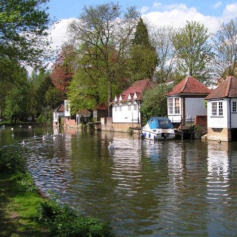 Exciting new community networking group for the Women of Ware, Herts. Meet new people & help the community!
