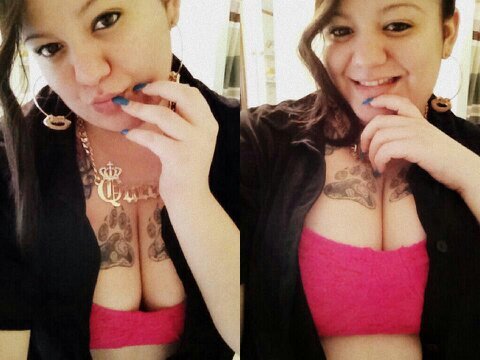 Lifee is not measured by tha breaths we take , but by tha moments that take our breaths away ( ( : #TeamLESBIAN