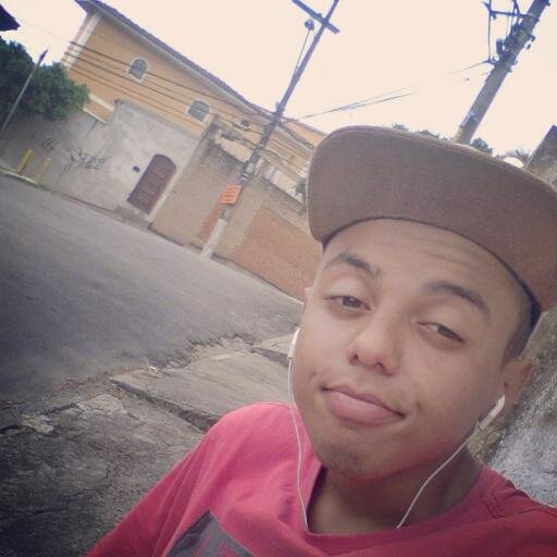Sente a víbe !-http://t.co/4ngiuvNch6   https://t.co/u826rtP7b8