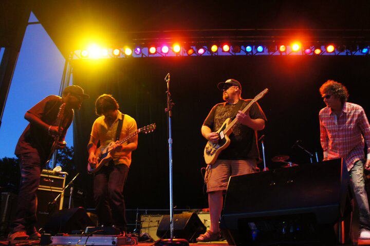 BluesMasters2's profile picture. Bluesmasters is an amazing blues band featuring Mickey Thomas of Jefferson Starship.