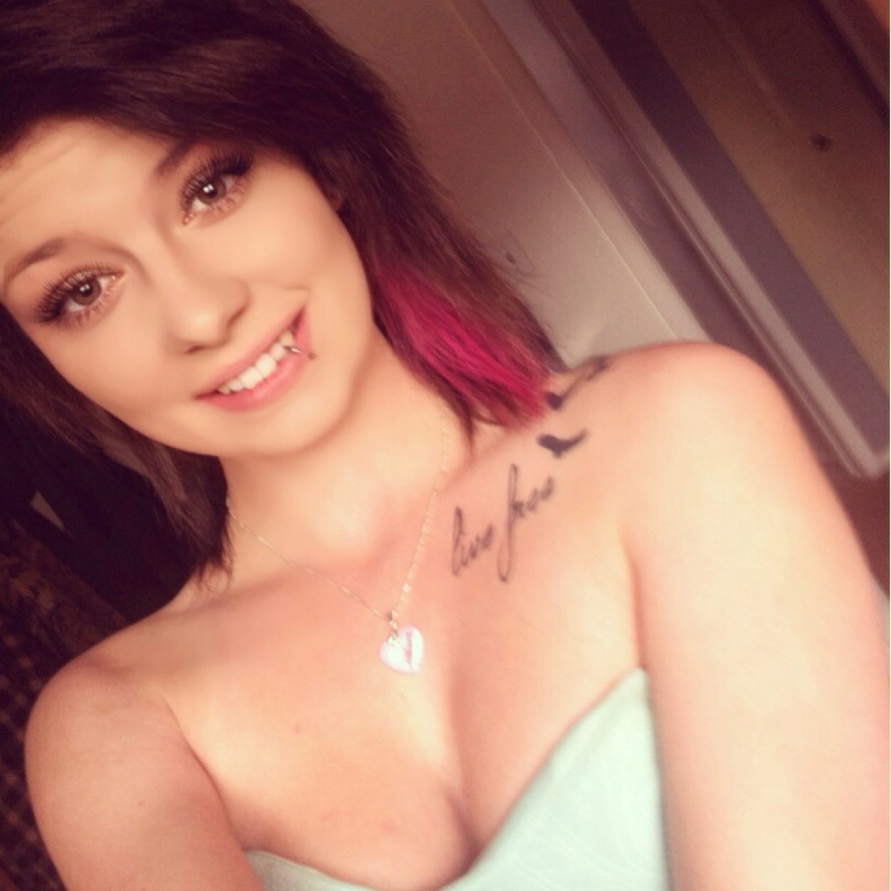 Allibama__'s profile picture. I love this crazy, tragic. Sometimes almost magic, awful beautiful life.