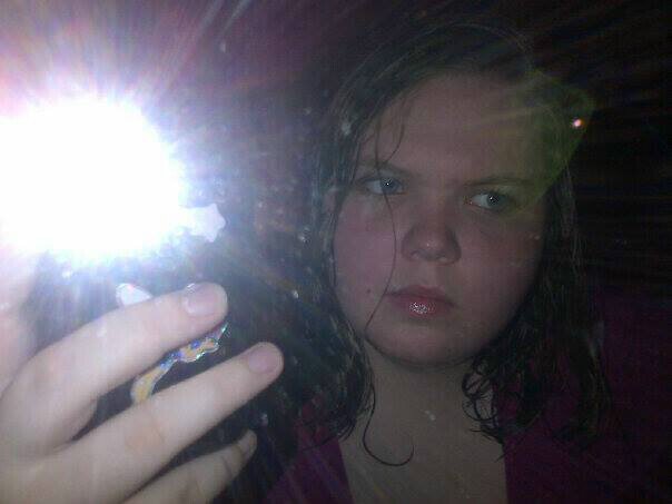 AmberV1996's profile picture. 